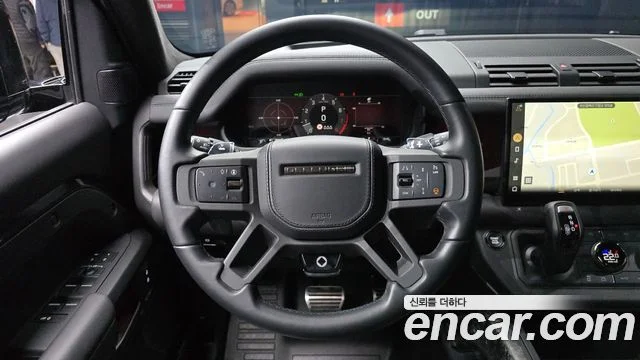 2025 Land Rover Defender (L663)