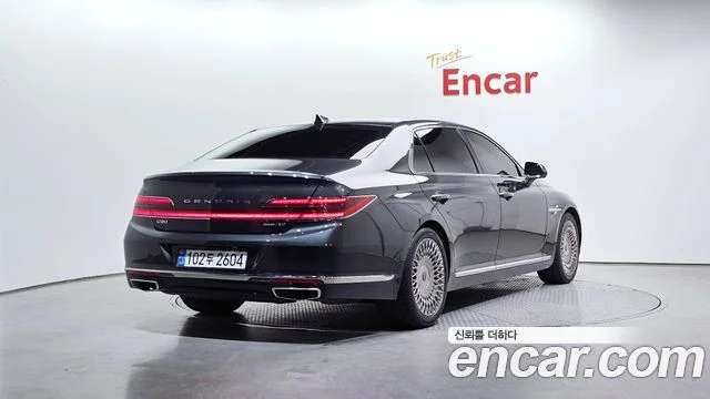 2019 Genesis G90
