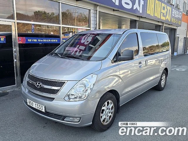 2015 Hyundai Grand Starex