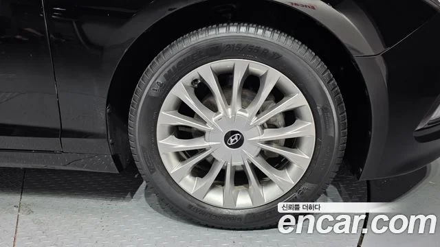 2016 Hyundai Sonata (LF)