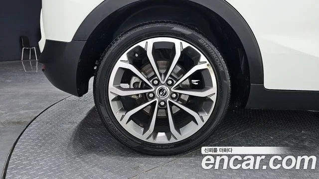 2017 KG Mobility Tivoli