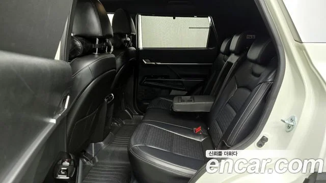 2022 KG Mobility Torres