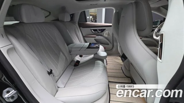 2022 Mercedes-Benz EQS V297