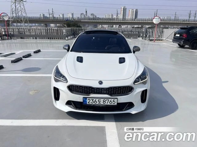 2017 Kia Stinger