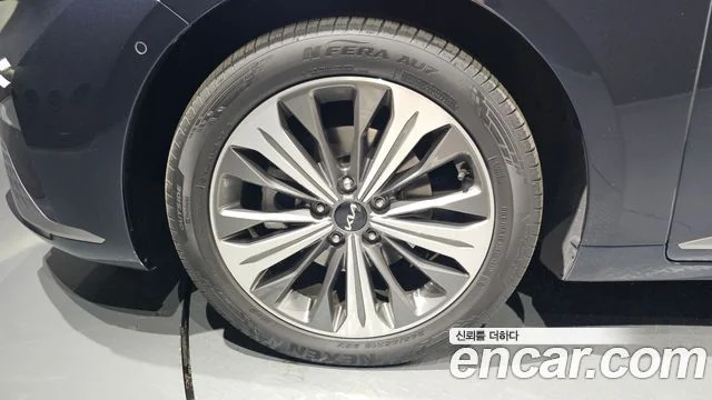 2022 Kia K8 하이브리드