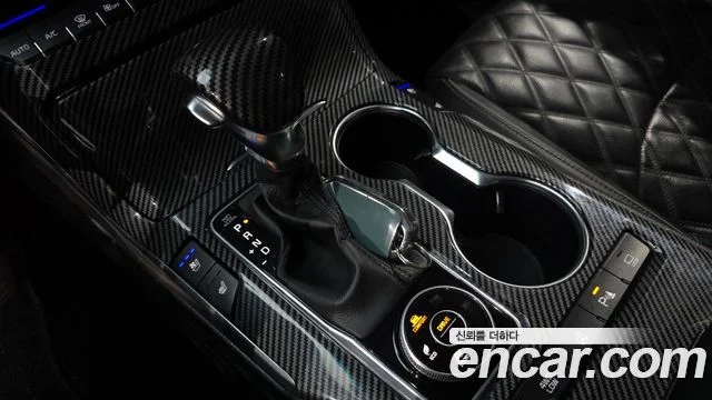 2019 Kia Mohave The Master