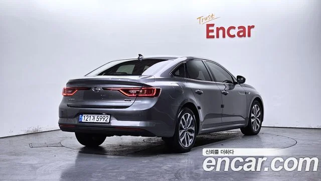 2016 Renault Korea SM6