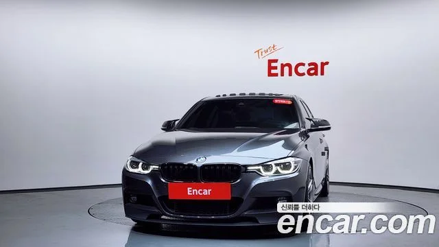 2017 BMW 3 Series (F30)