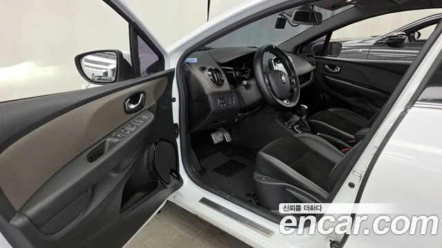 2018 Renault Korea Clio