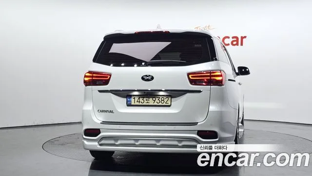 2018 Kia Carnival (New)