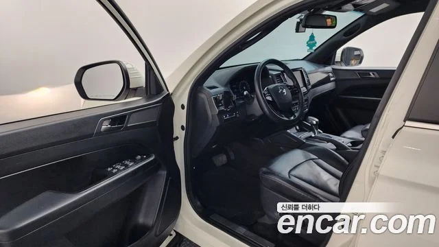 2022 KG Mobility 더 뉴 렉스턴 스포츠 칸