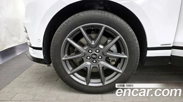 2021 Land Rover 레인지로버 벨라