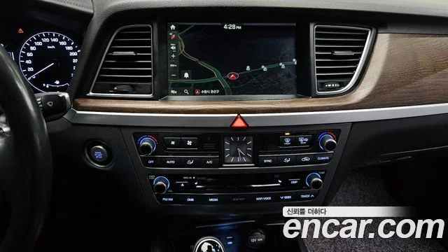 2014 Hyundai Genesis DH