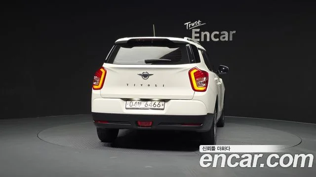 2017 KG Mobility 티볼리 에어