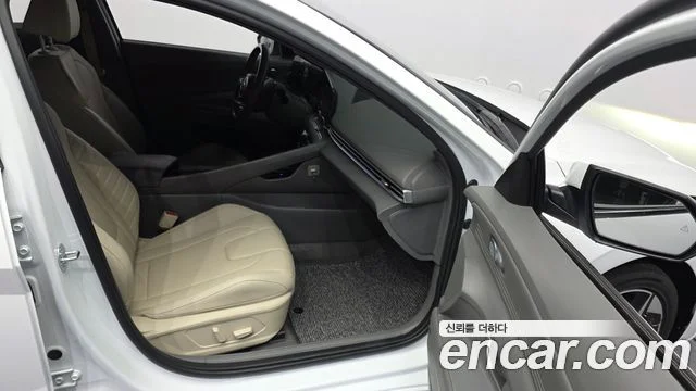 2023 Hyundai Avante (CN7)