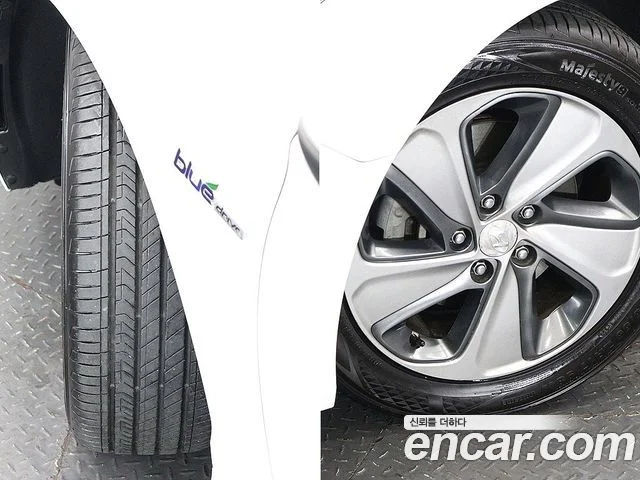 2016 Hyundai LF 쏘나타 하이브리드