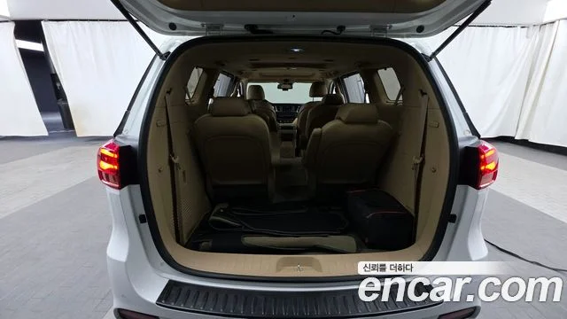 2019 Kia Carnival (New)