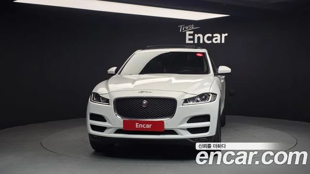 2017 Jaguar F-PACE
