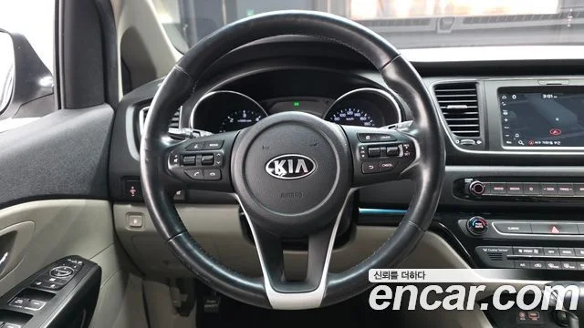 2018 Kia Carnival (New)