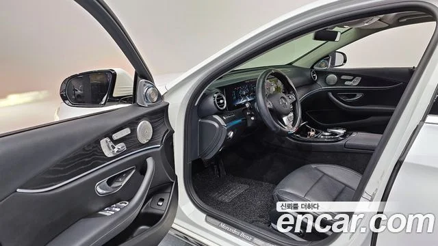 2017 Mercedes-Benz E-클래스 W213