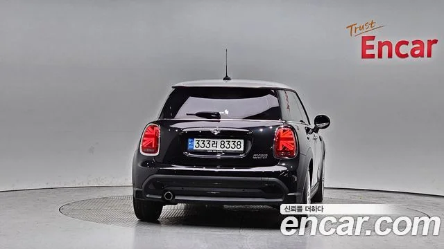 2022 MINI Cooper