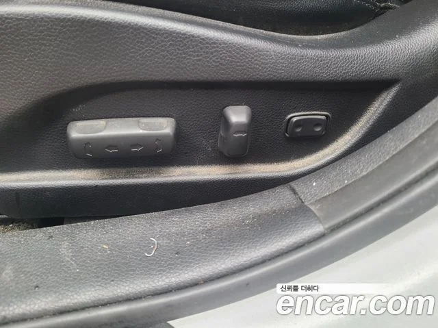 2014 Hyundai i40 살룬