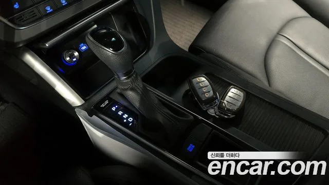 2017 Hyundai LF 쏘나타 하이브리드