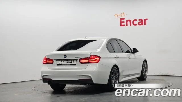 2018 BMW 3 Series (F30)