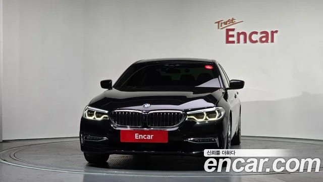 2018 BMW 5 Series (G30)