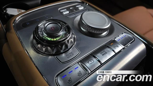 2022 Genesis G90 (RS4)