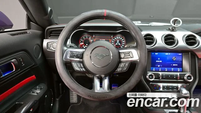 2020 Ford 머스탱