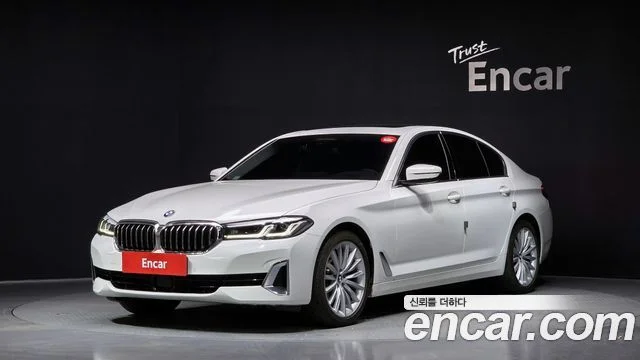 2023 BMW 5 Series (G30)