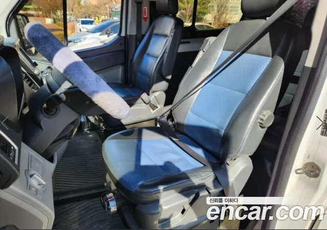 2017 Hyundai 쏠라티