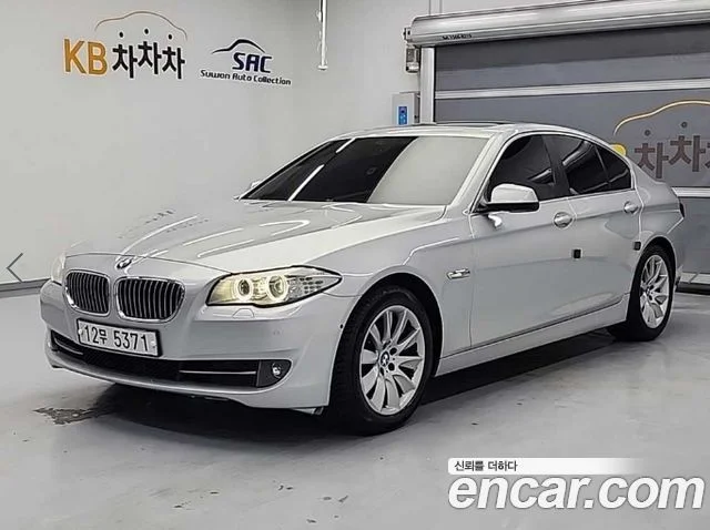 2012 BMW 5 Series (F10)