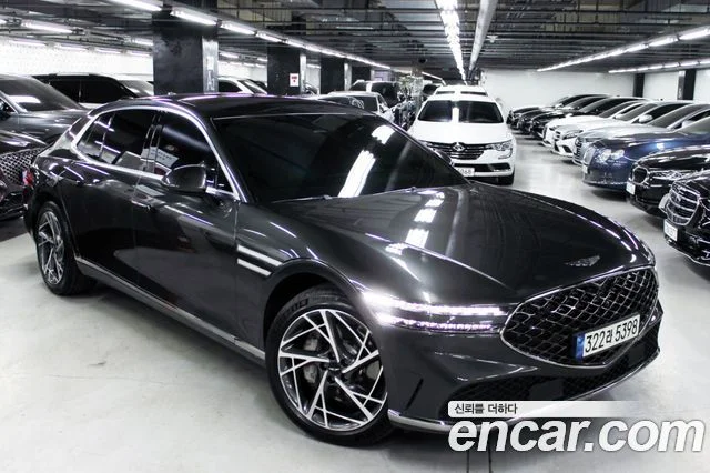 2022 Genesis G90 (RS4)