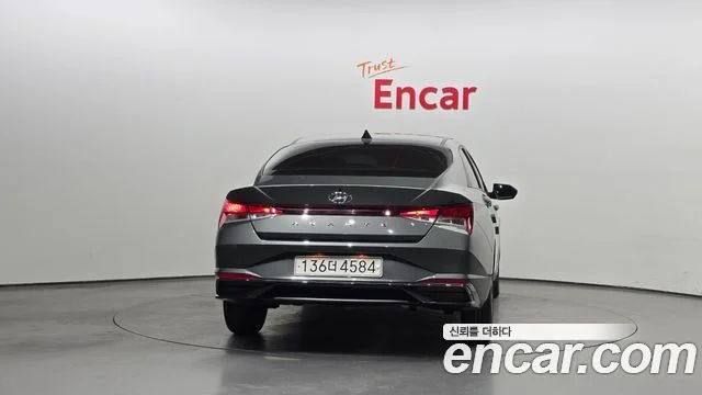 2021 Hyundai Avante (CN7)