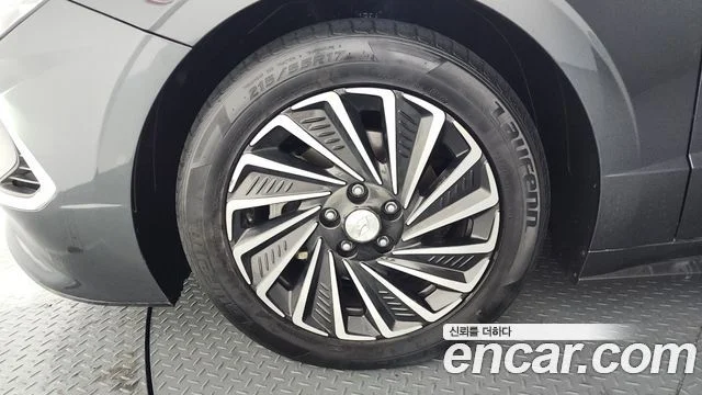 2021 Hyundai 쏘나타 하이브리드 (DN8)