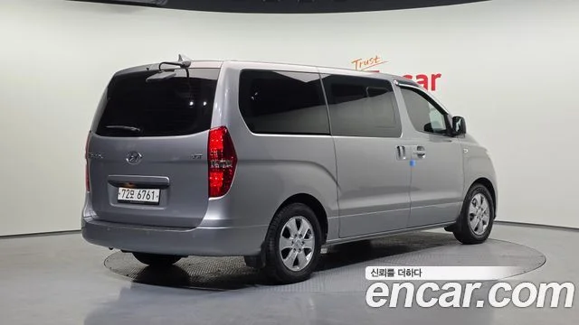 2018 Hyundai Grand Starex (New)