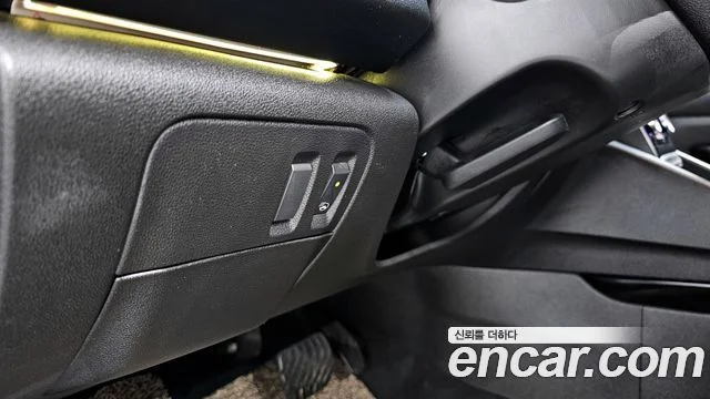 2017 Renault Korea SM6