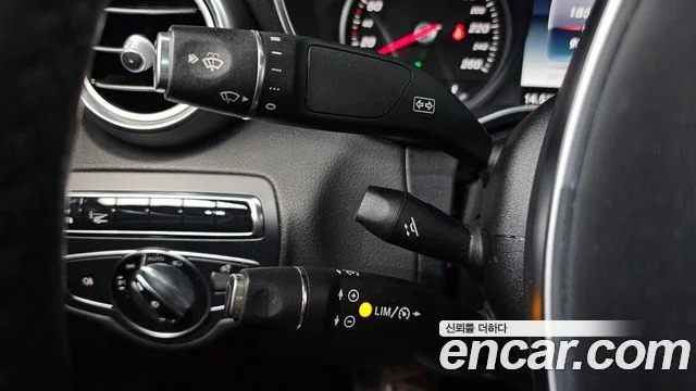 2016 Mercedes-Benz C-클래스 W205