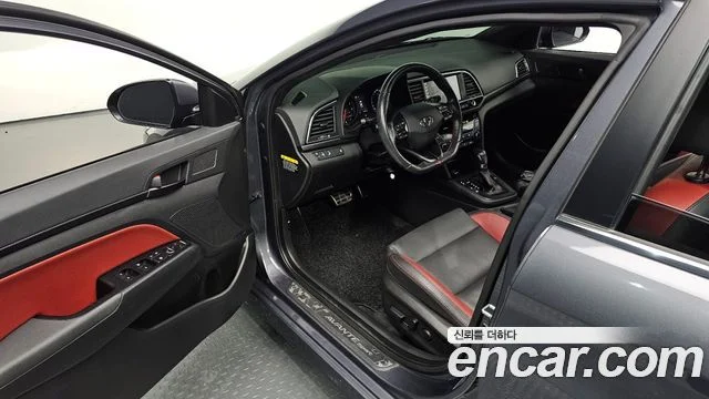 2017 Hyundai 아반떼 AD