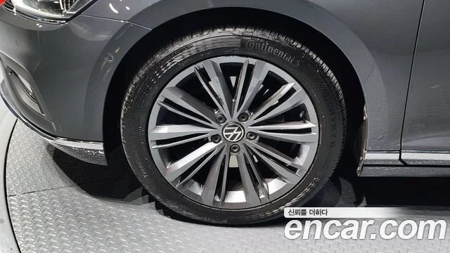 2021 Volkswagen 파사트 GT(B8)