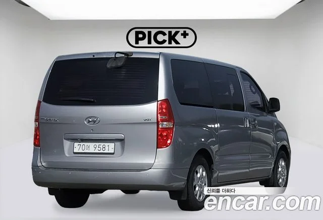 2013 Hyundai Grand Starex