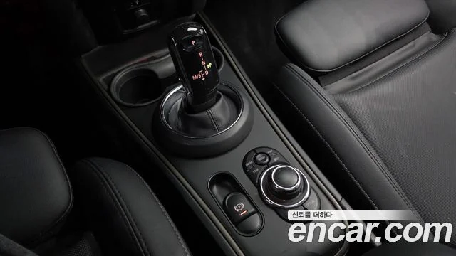 2022 MINI 쿠퍼 컨트리맨