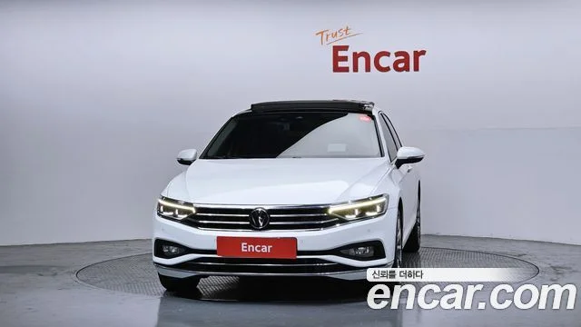 2022 Volkswagen 파사트 GT(B8)