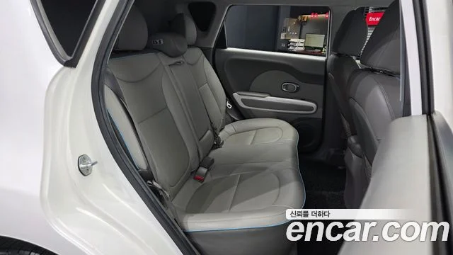 2018 Kia 쏘울 EV