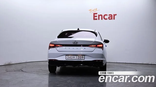 2020 Hyundai Avante (CN7)