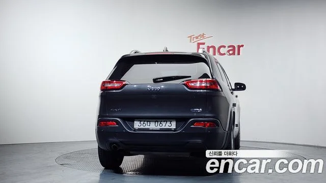 2015 Jeep 체로키(KL)