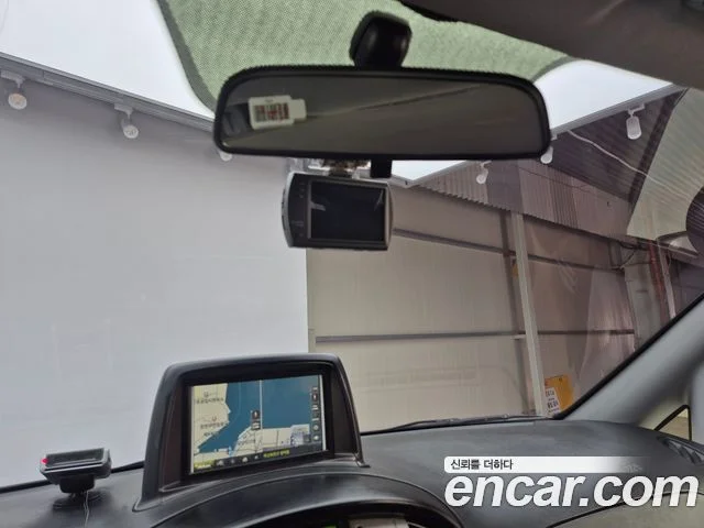 2015 Hyundai Grand Starex