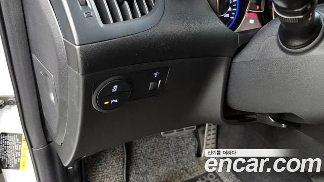 2013 Hyundai Genesis Coupe (New)